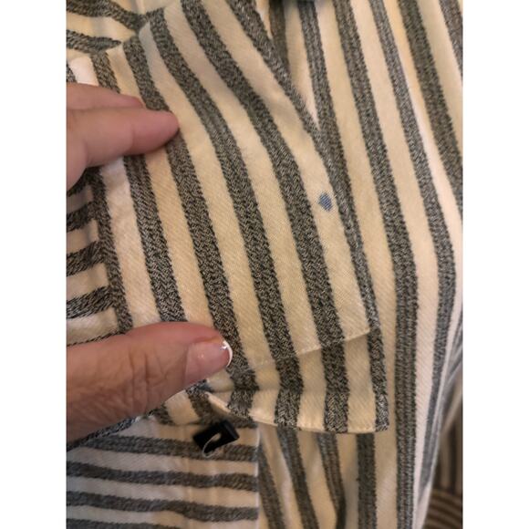 Soft Surrounding Striped Tunic Button Down Asymmetrical Hem Shirt, Size Medium - Picture 6 of 8